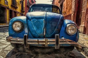 blue car paint